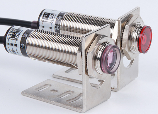 光電開關的應用實例有哪些?